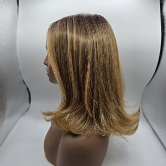 Nels Wigs Ayla Brown & Dirty Blonde Monofilament Shoulder Length Wig - Picture 11 of 16